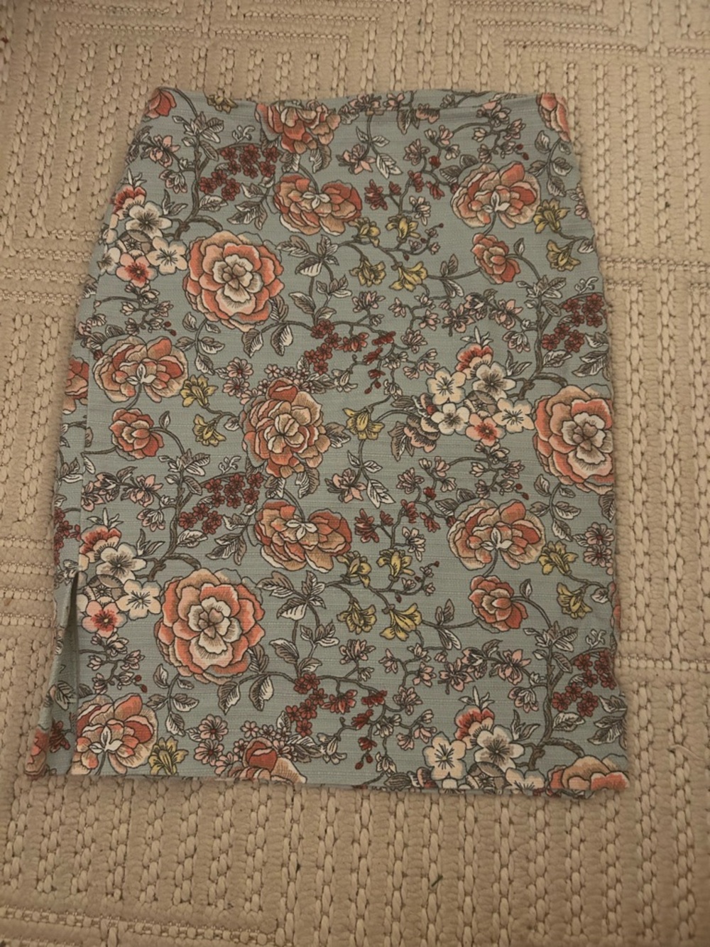 Loft Women's Sz 4 Cotton Blend Y2K Inspired Blue Pink Floral Pencil Skirt